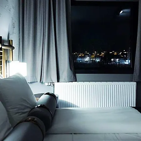Hotel By Destination Vardo