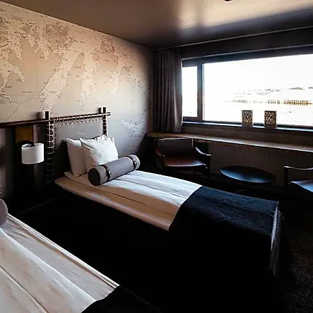 Hotel By Destination Vardo