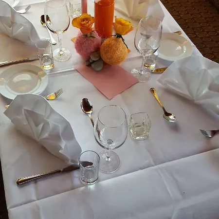 Vardo Hotel 3*